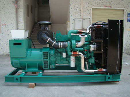 绥化1100kw康明斯柴油发电机组图片 绥化1100kw康明斯柴油发电机组图片